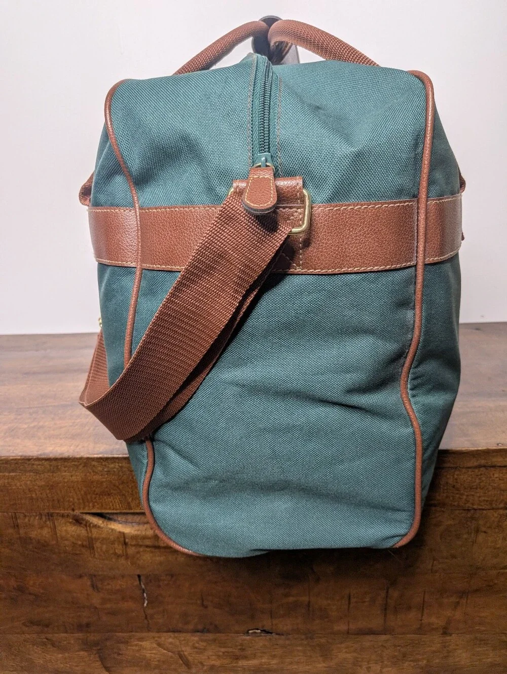 Polo Ralph Lauren Fragrances Duffle Bag Green Canvas Brown Leatherette Piping